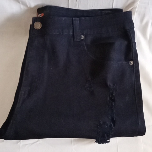 Men shorts - Picture 4 of 5